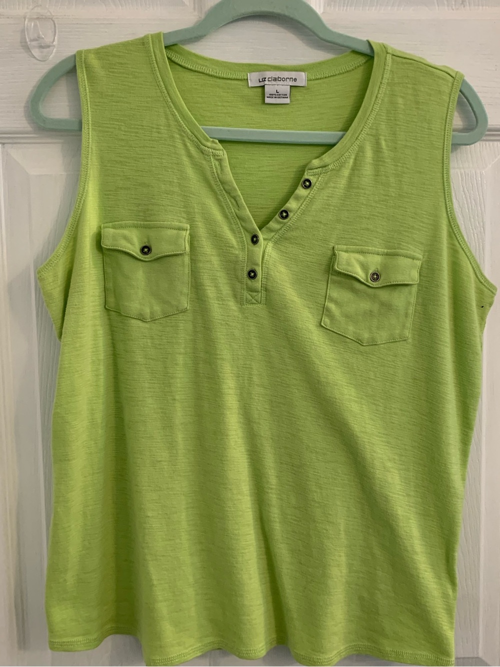 Liz Claiborne Women’s Lime Green Henley Tank Top. Size large $8